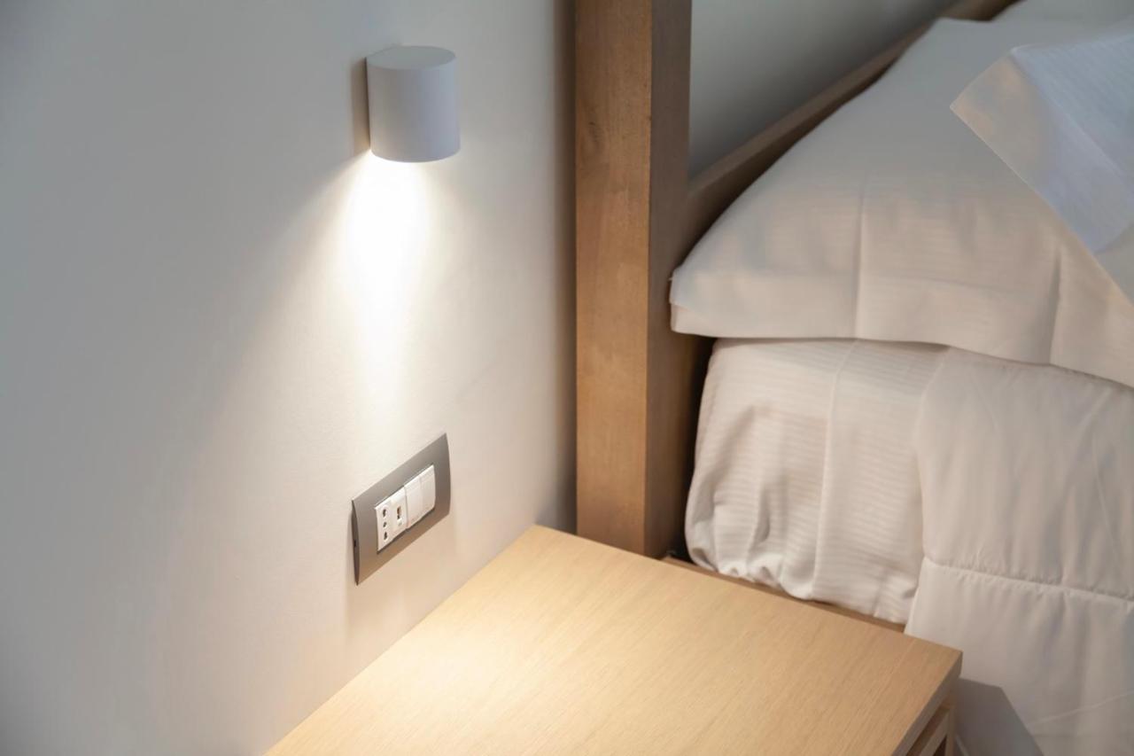 Meteoron Luxury Rooms มาเตรา ภายนอก รูปภาพ